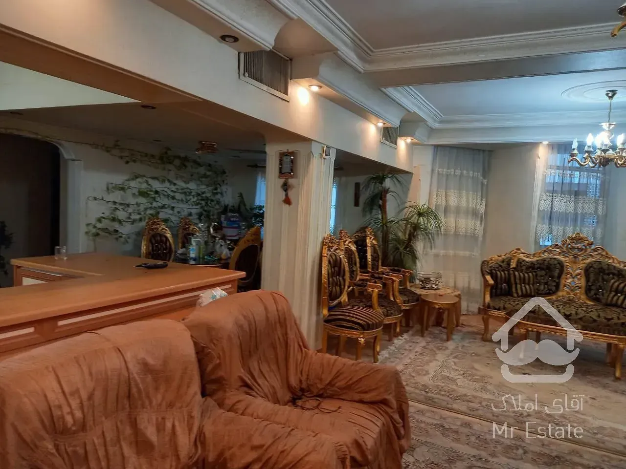 ۱۳۷متری ۳خواب واقع در شهرک گلستان غربی