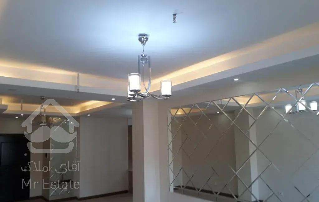 ۸۱ متر /۲خوابه /فول امکانات/ سالن پرده خور