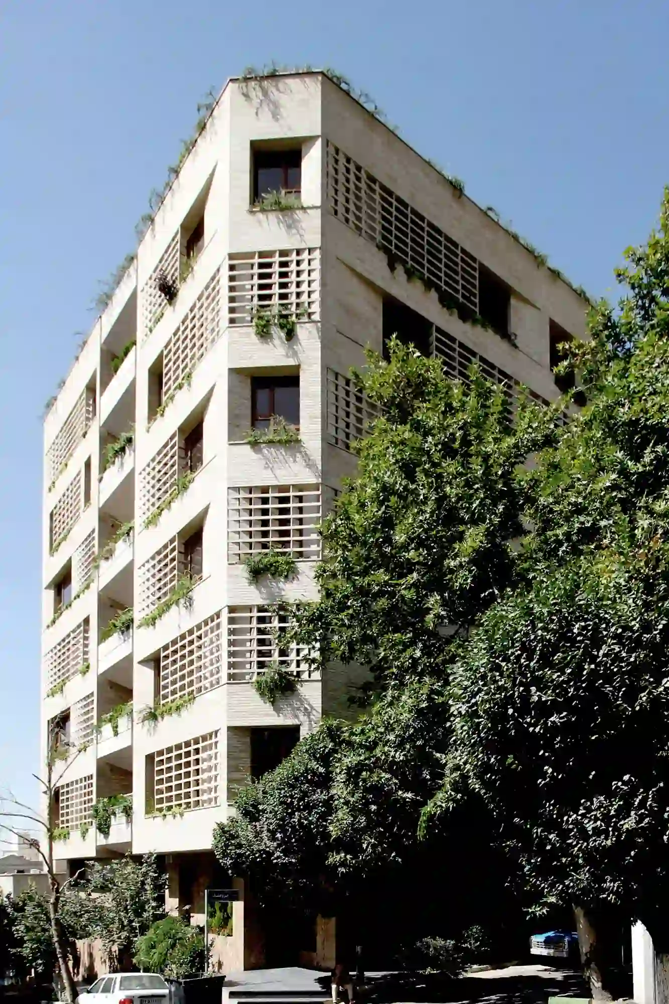 houseImg