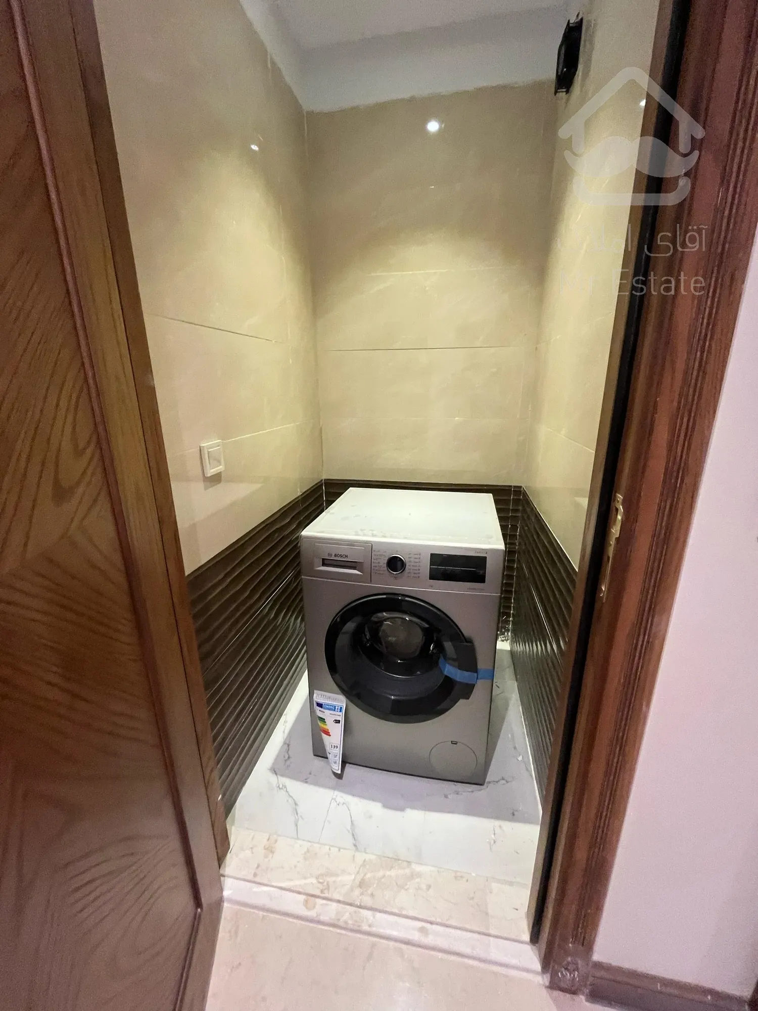 فروش اپارتمان 240 متری ولنجک