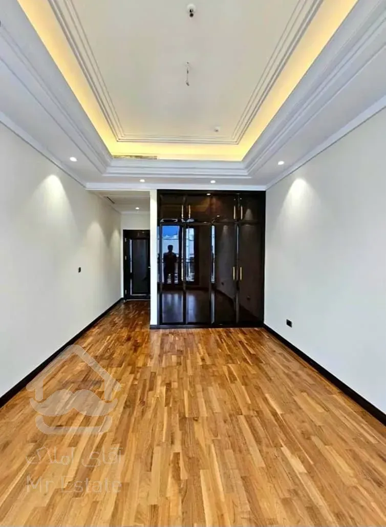 فروش اپارتمان 250 متری زعفرانیه