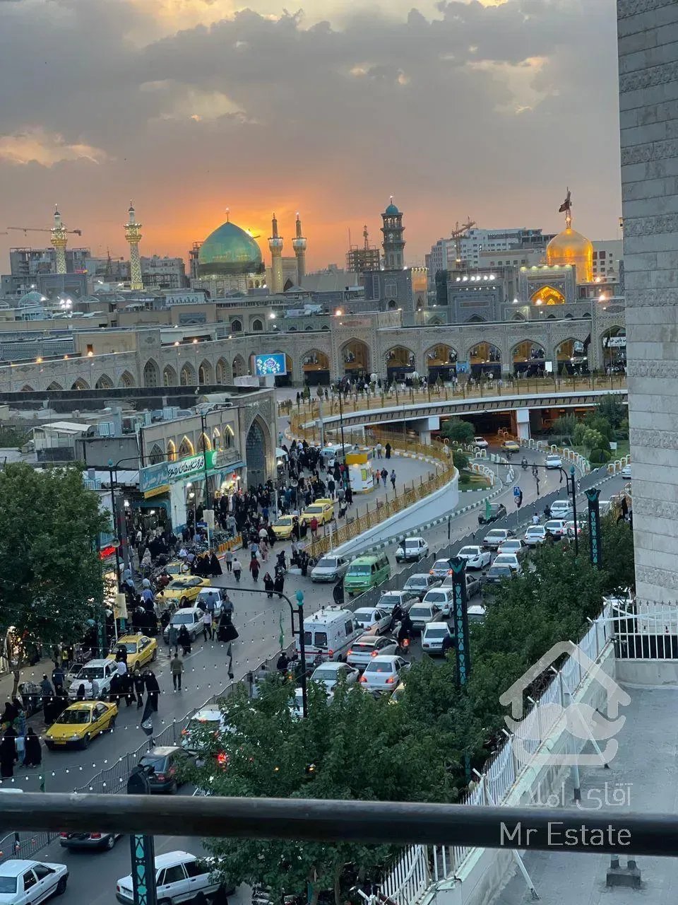 اپارتمان در چند قدمي حرم امام رضا