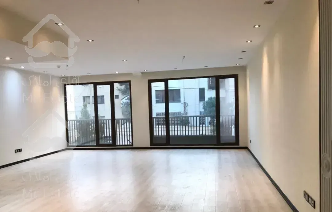 جردن ۲۰۰متر غرق نور