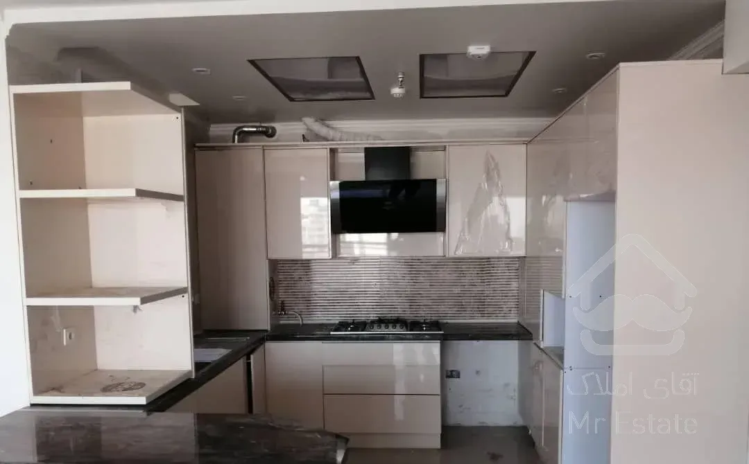 آپارتمان ۹۵ متری نوساز