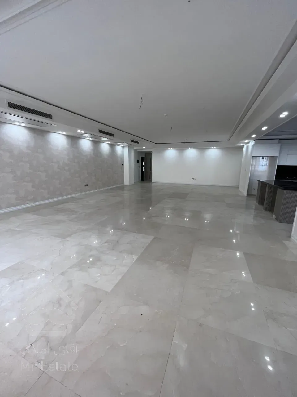 فروش برج 220متر 3 خواب قیطریه لاکچری