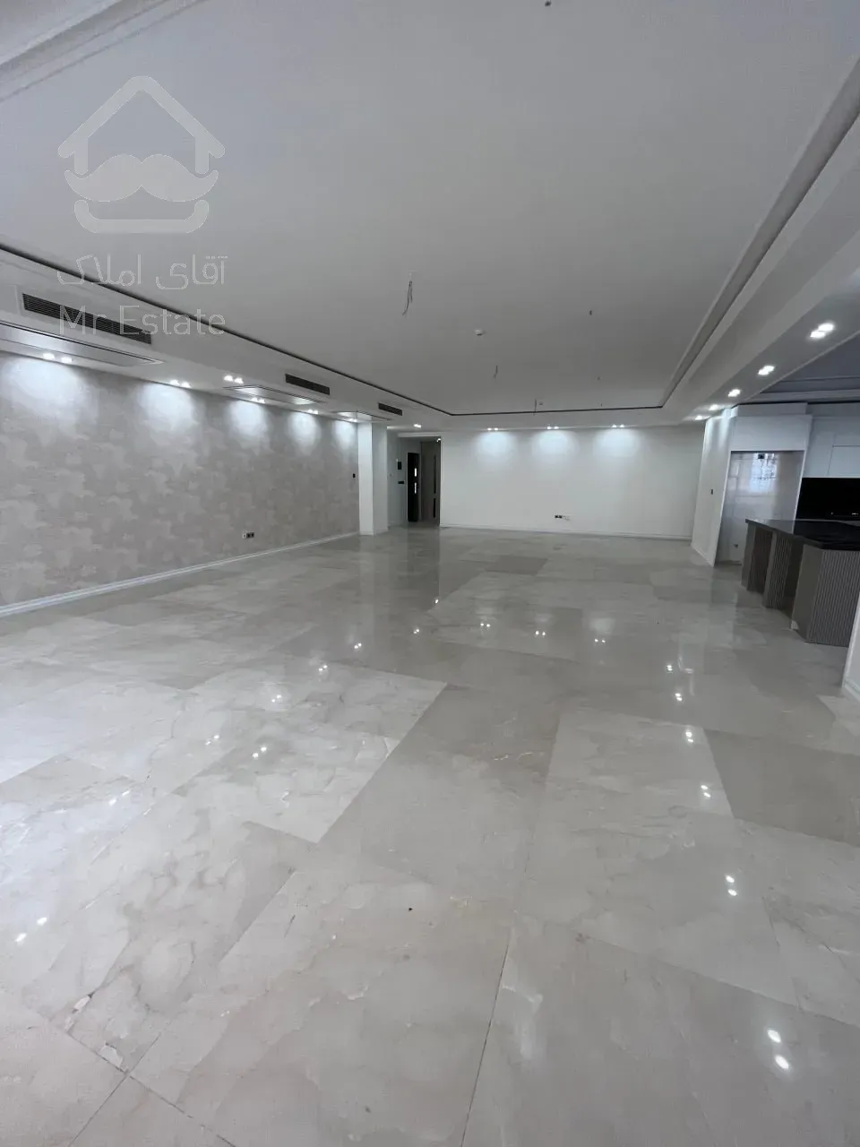 فروش واحد 220متری مدرن رونیکا پالاس قیطریه