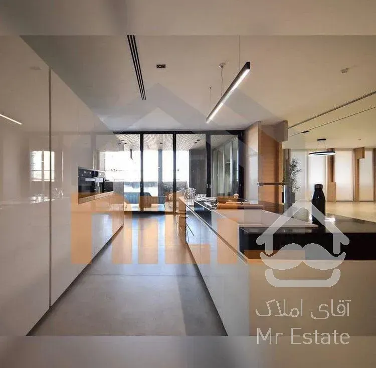 ۱۷۹ متر، ۲ نبش/سالن پرده خور ویو ابدی/برج الماس