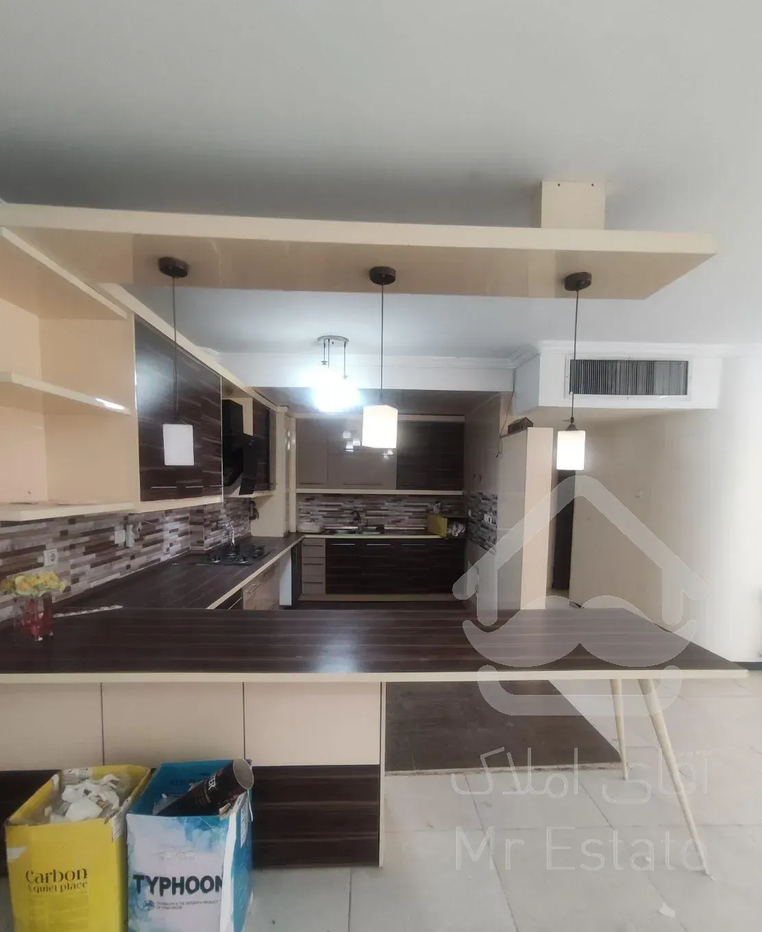 رهن آپارتمان سه خوابه ۱۵۰ متر مستردار ۱۲ فدک