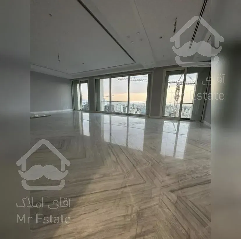 رهن و اجاره آپارتمان ٢٨٠ متری نیاوران