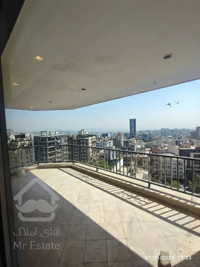 فروش آپارتمان ۲۰۳ متر گلسنگ ۲۵ متر تراس