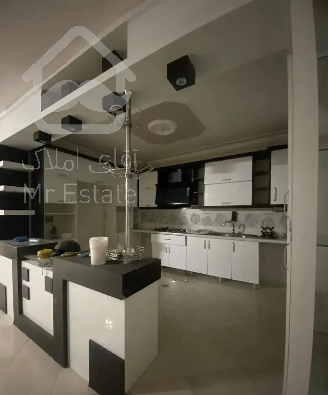 ۹۰متری دوخواب بزرگ طبقه دوم تکواحدی نزدیک مترو