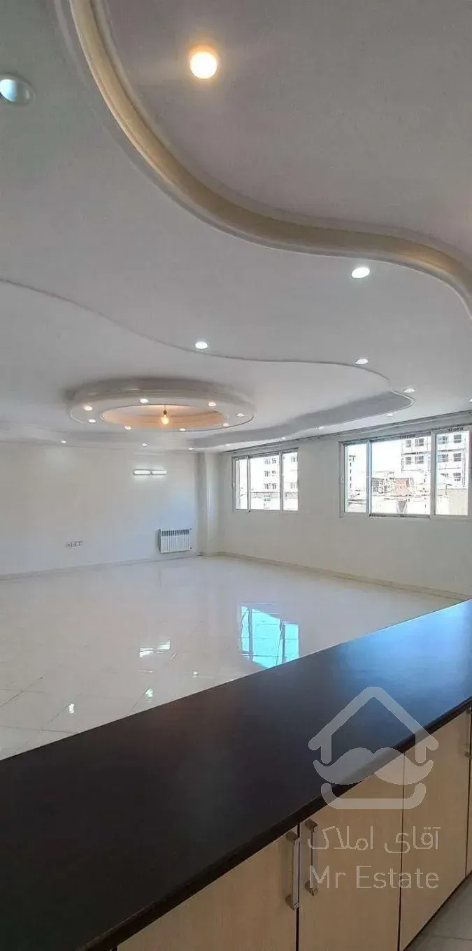 آپارتمان ۱۲۸ متری/فول/تک واحدی