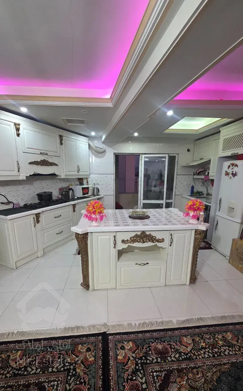 اجاره آپارتمان ۱۰۵ متری ۲ خوابه در طیب