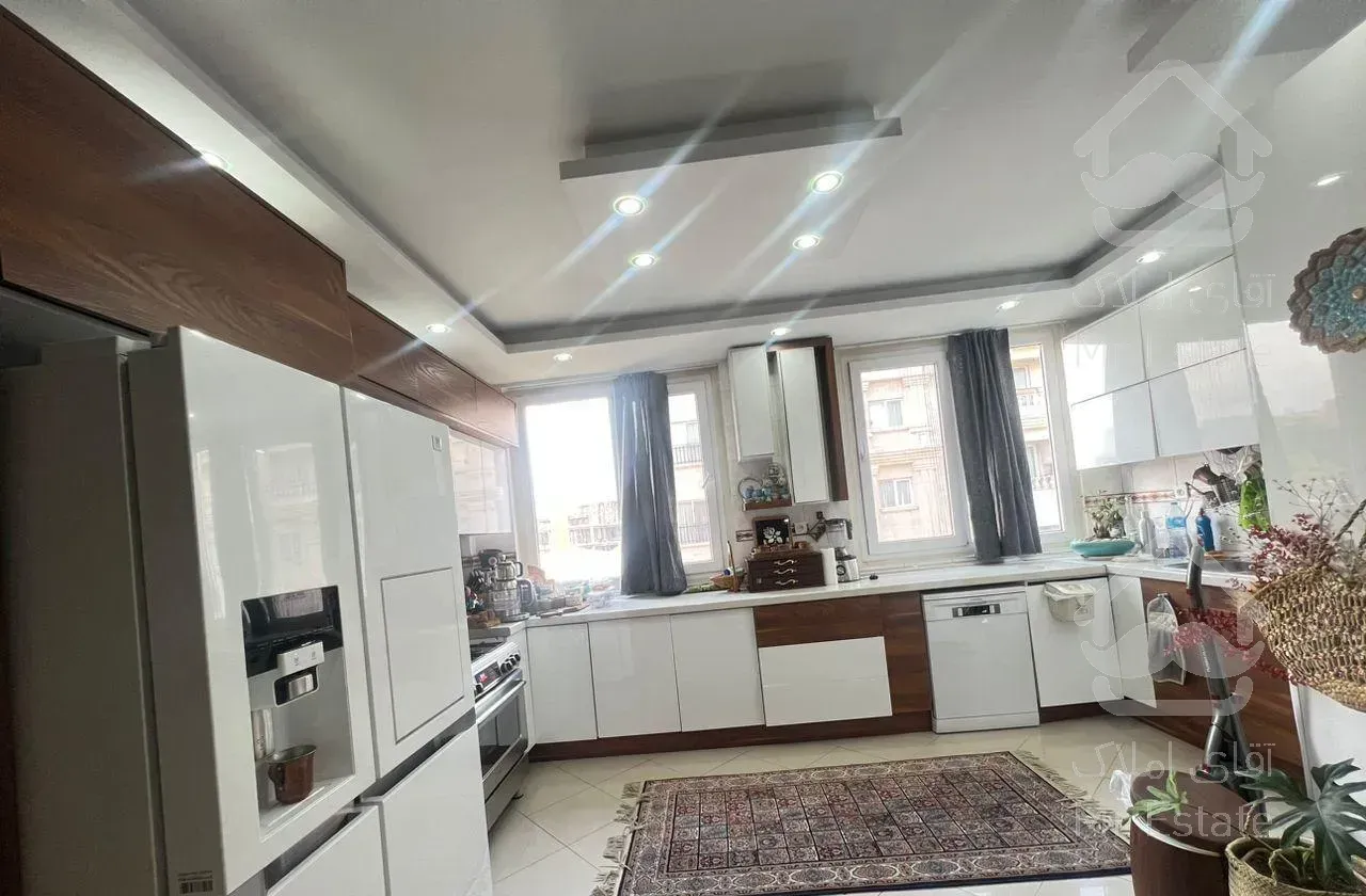 اپارتمان ۹۰ متری شهیدعراقی سیدخندان پاسداران