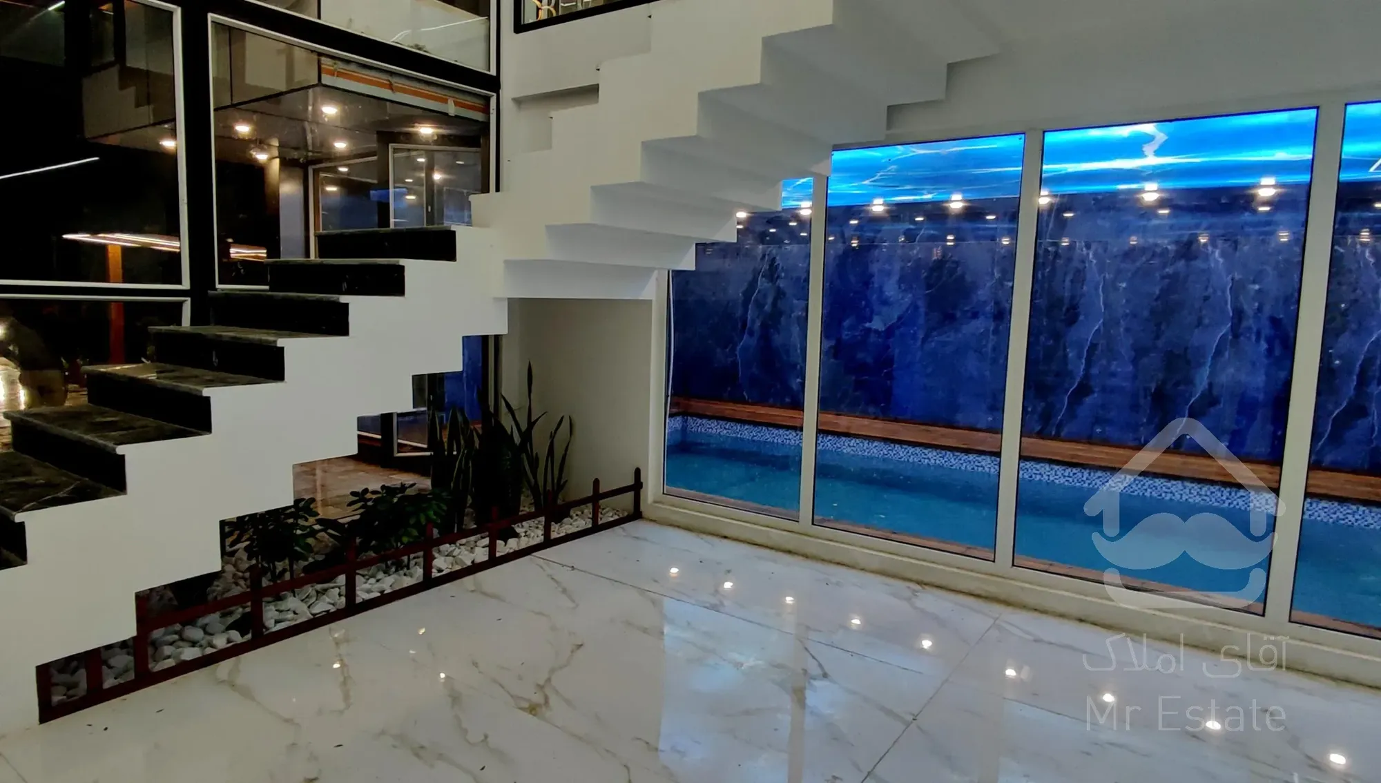 باغ ویلا ، دوبلکس واقع در ملارد ، لم آباد