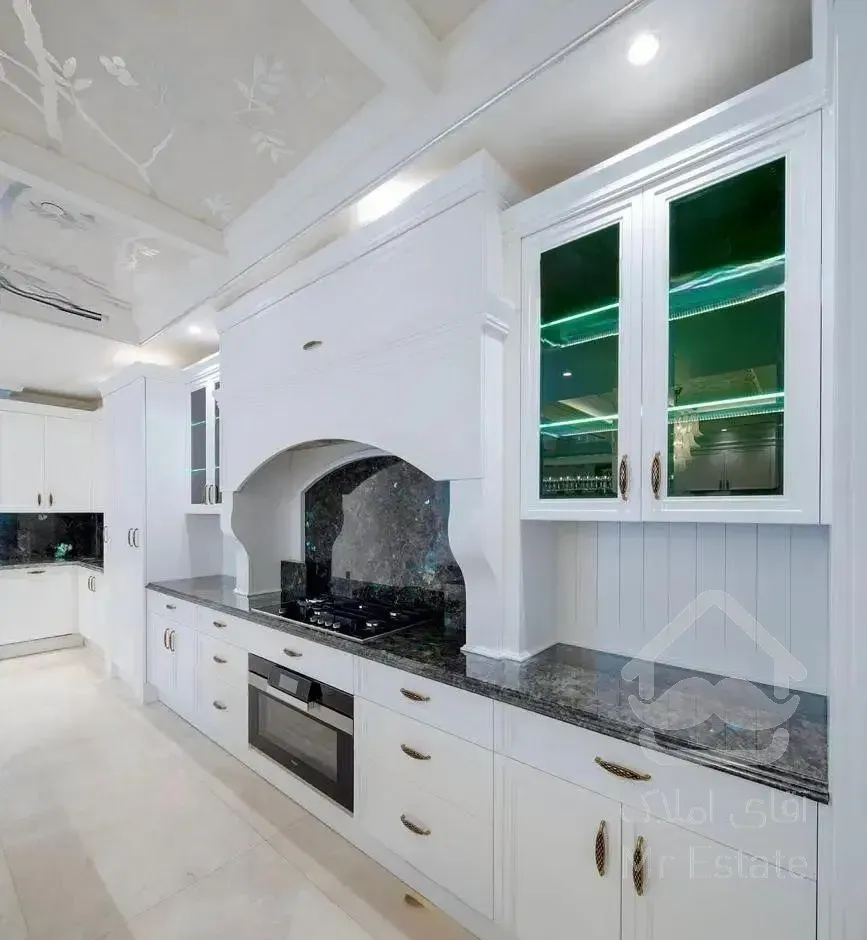 آپارتمان 120 متری نوساز در نیاوران