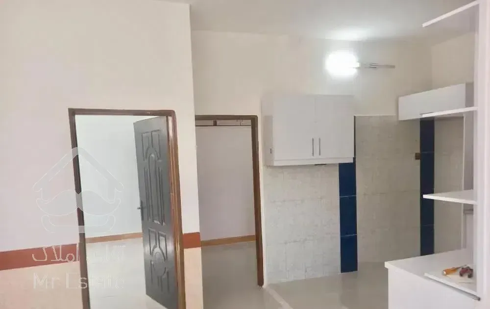 آپارتمان ۷۵ متری ، همکف راه جدا، توس ۳۳ ، شقایق ۱۱