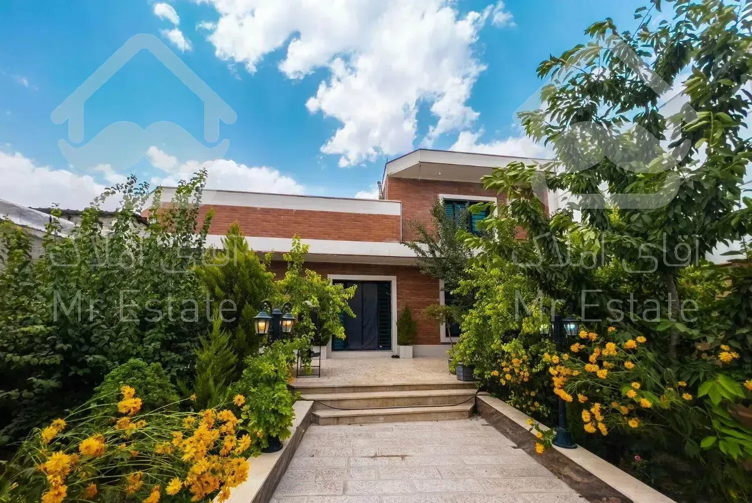 محمود اباد با استخر سه خواب