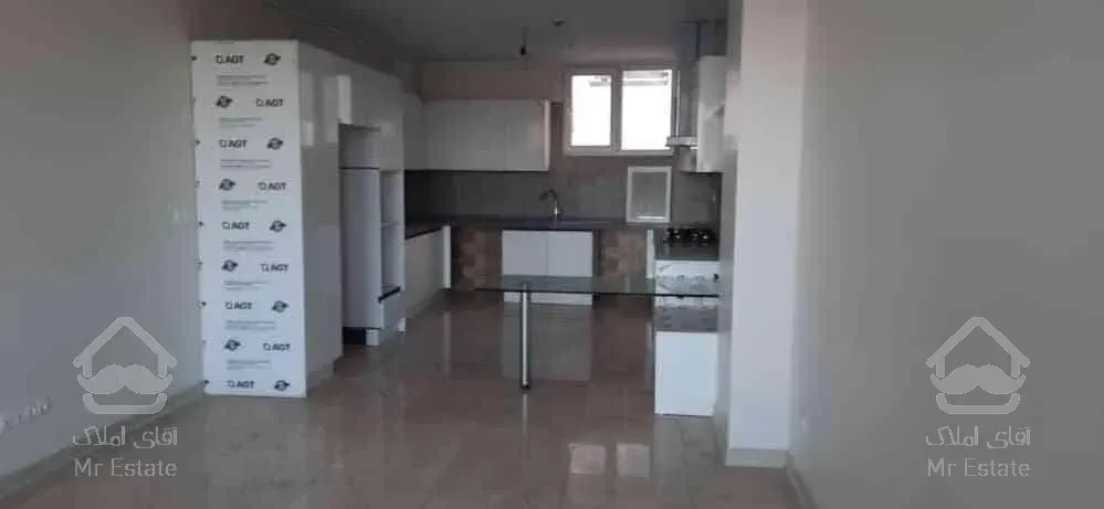 آپارتمان ۱۳۱متری کامرانیه جنوبی نوساز