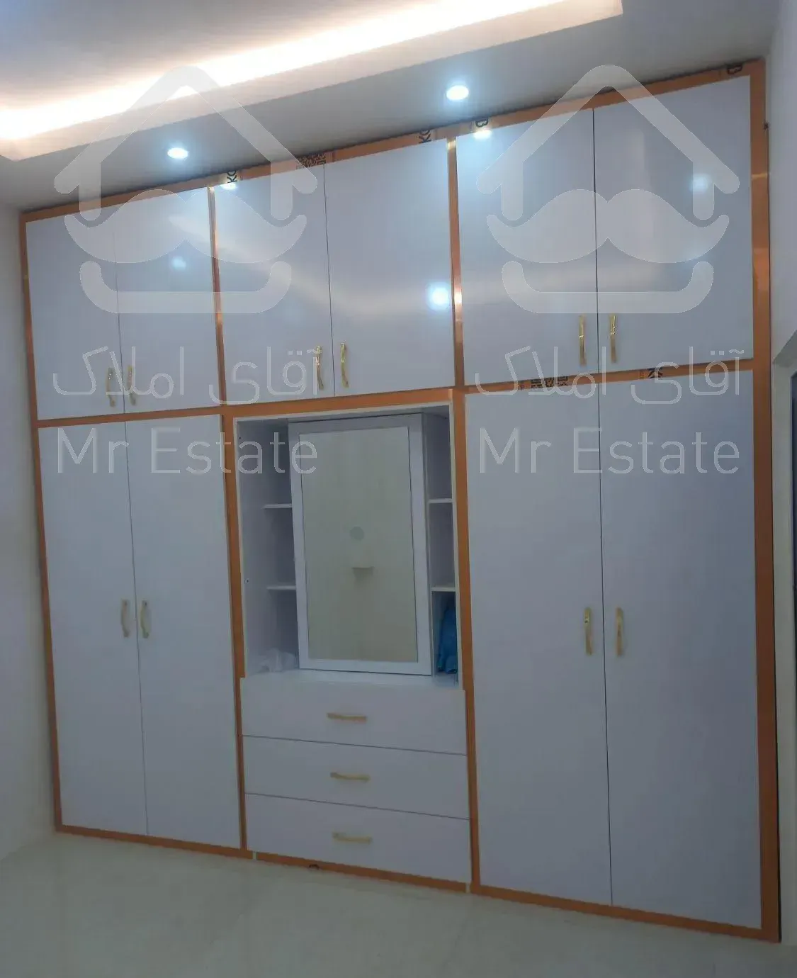 ملک ۱۲۵ متر دو طبقه ۱۹۰ متر بنا