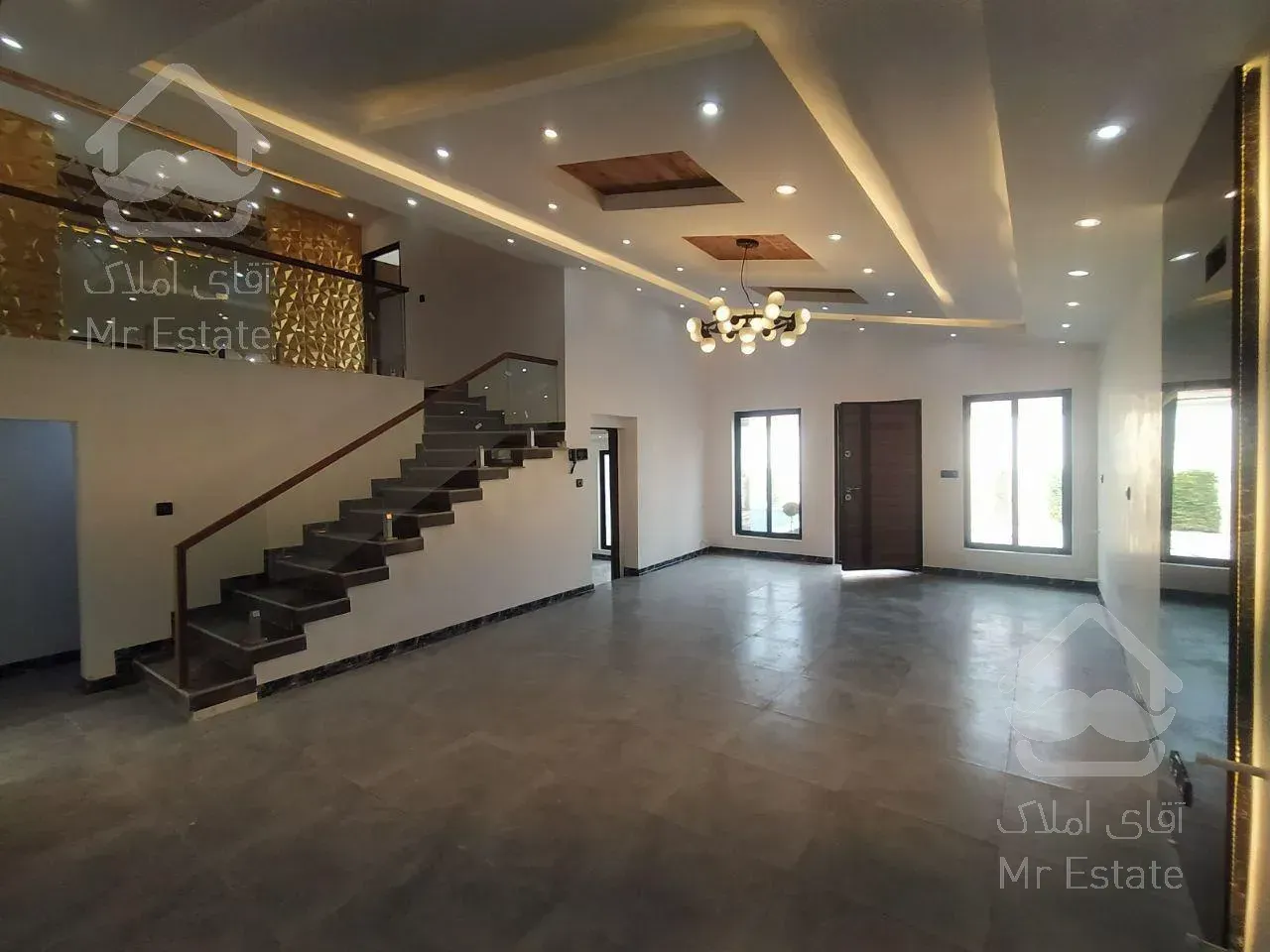 فروش ویلا ۳۵۰متری