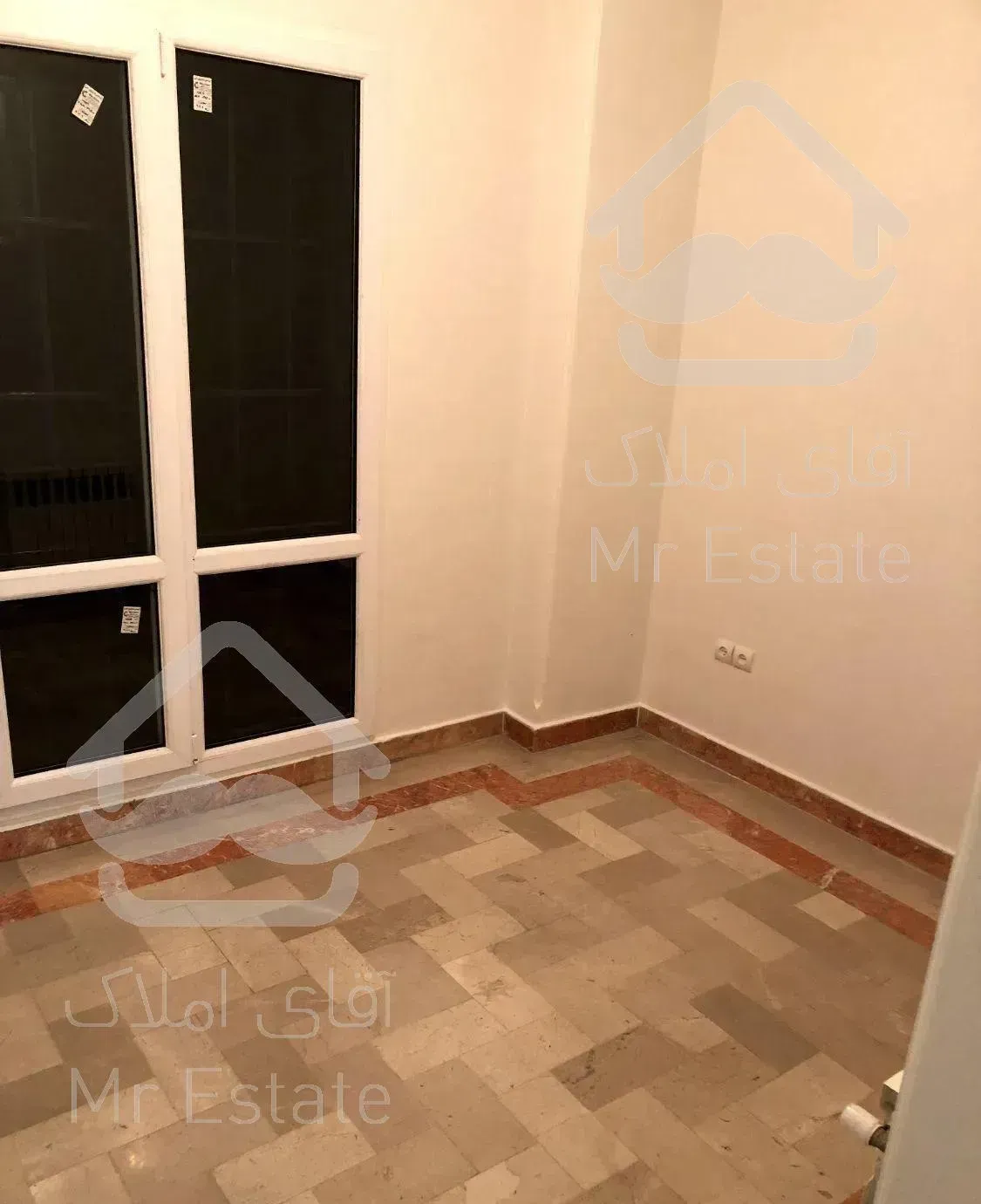 ۶۵متر سمت پارک