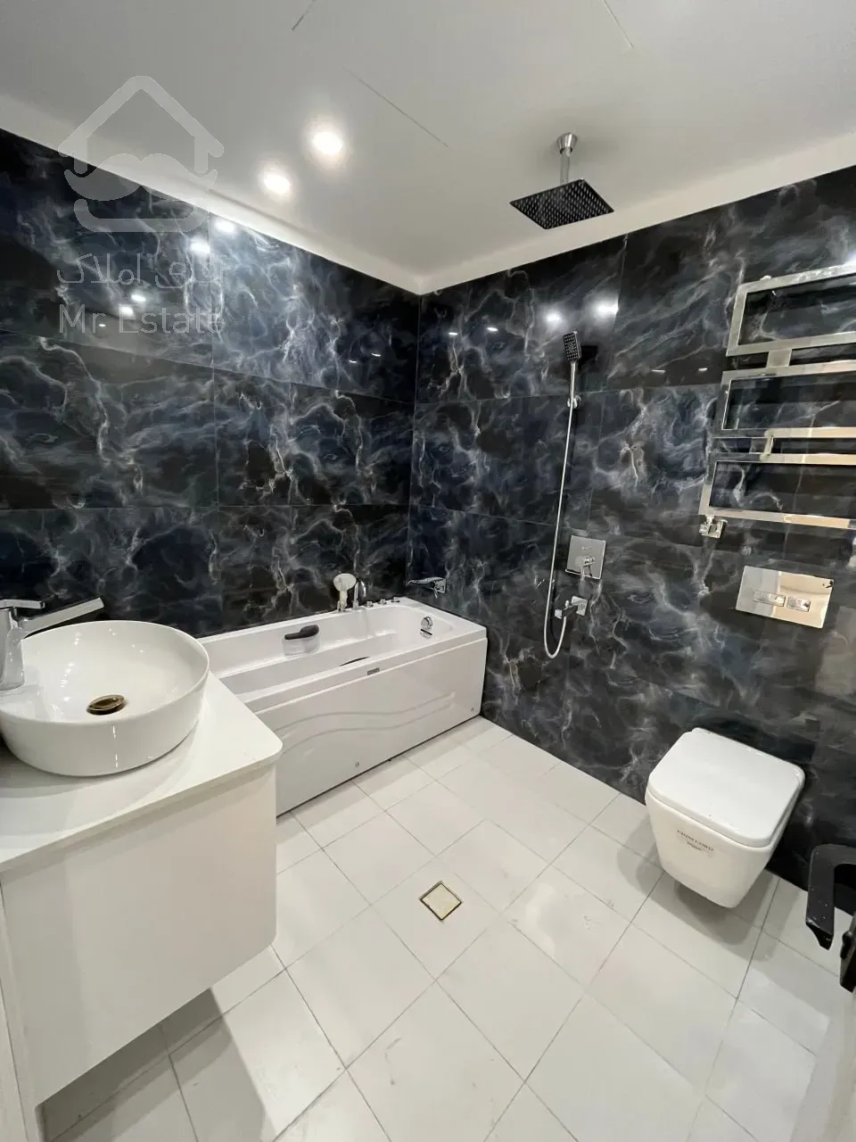 فروش واحد 220متری 3 خواب در قیطریه