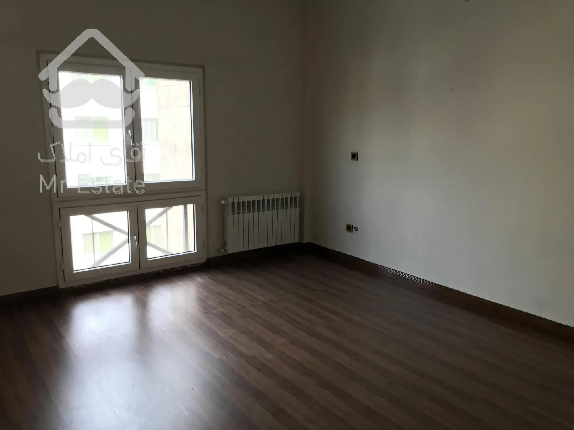 اجاره آپارتمان ۲۰۰ متر سه خواب در سعادت آباد