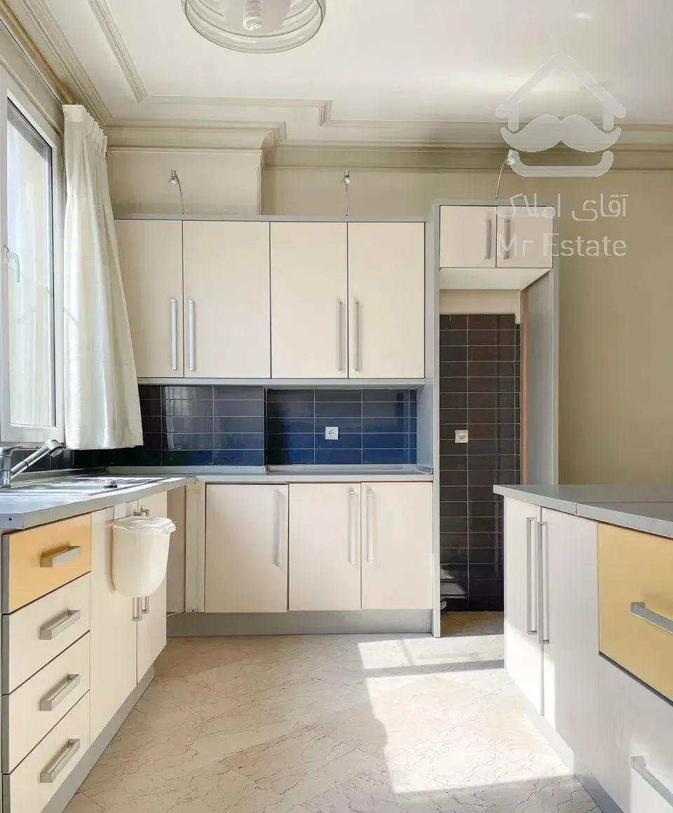 90متر.دو خواب.خ سنایی