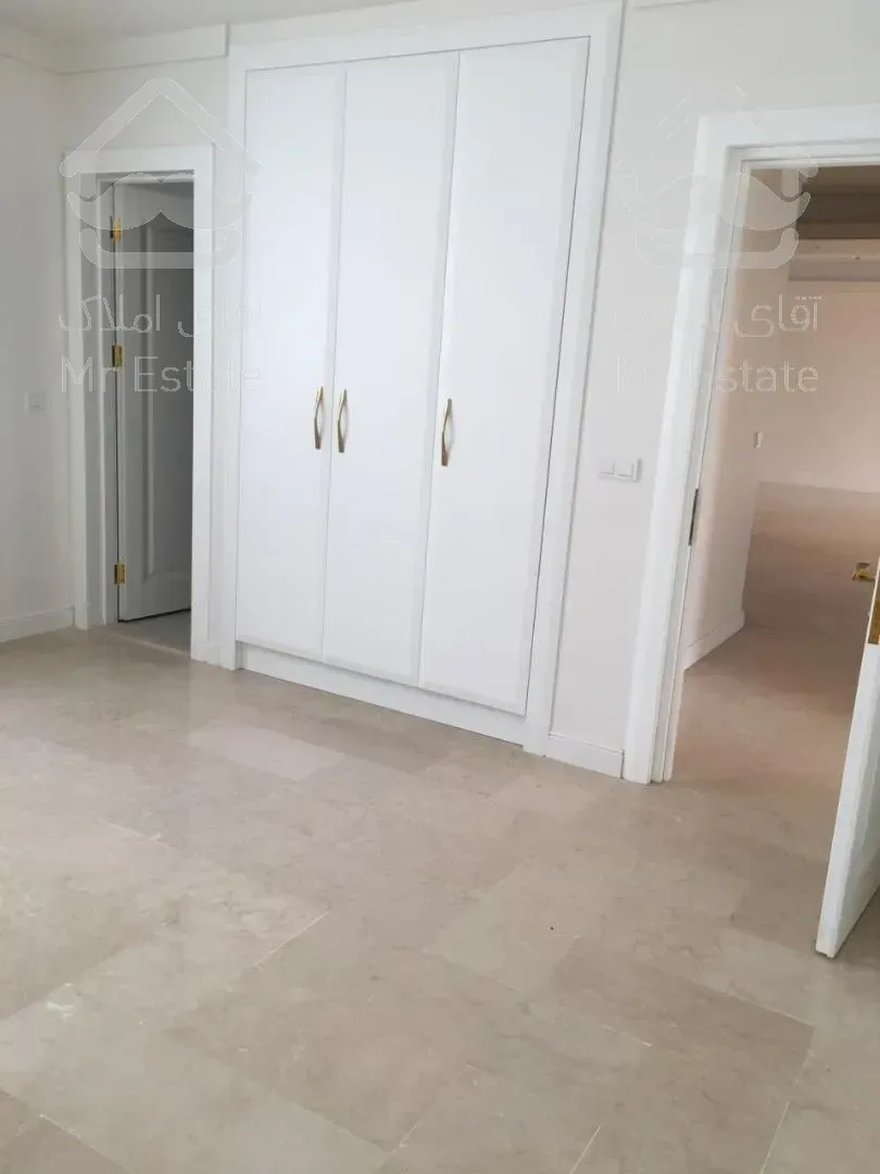 اجاره و رهن آپارتمان ولنجک 320  متر شیک