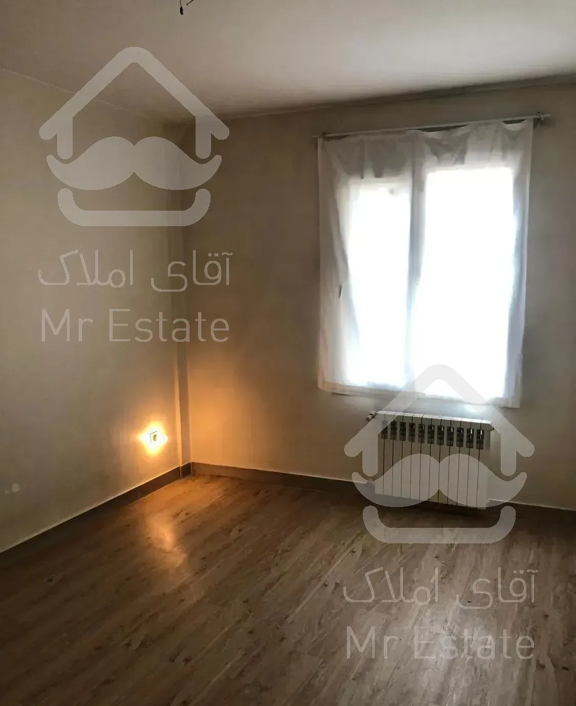 ٨٠ متر دو خوابه لویزان حسین آباد (نزدیک مترو)