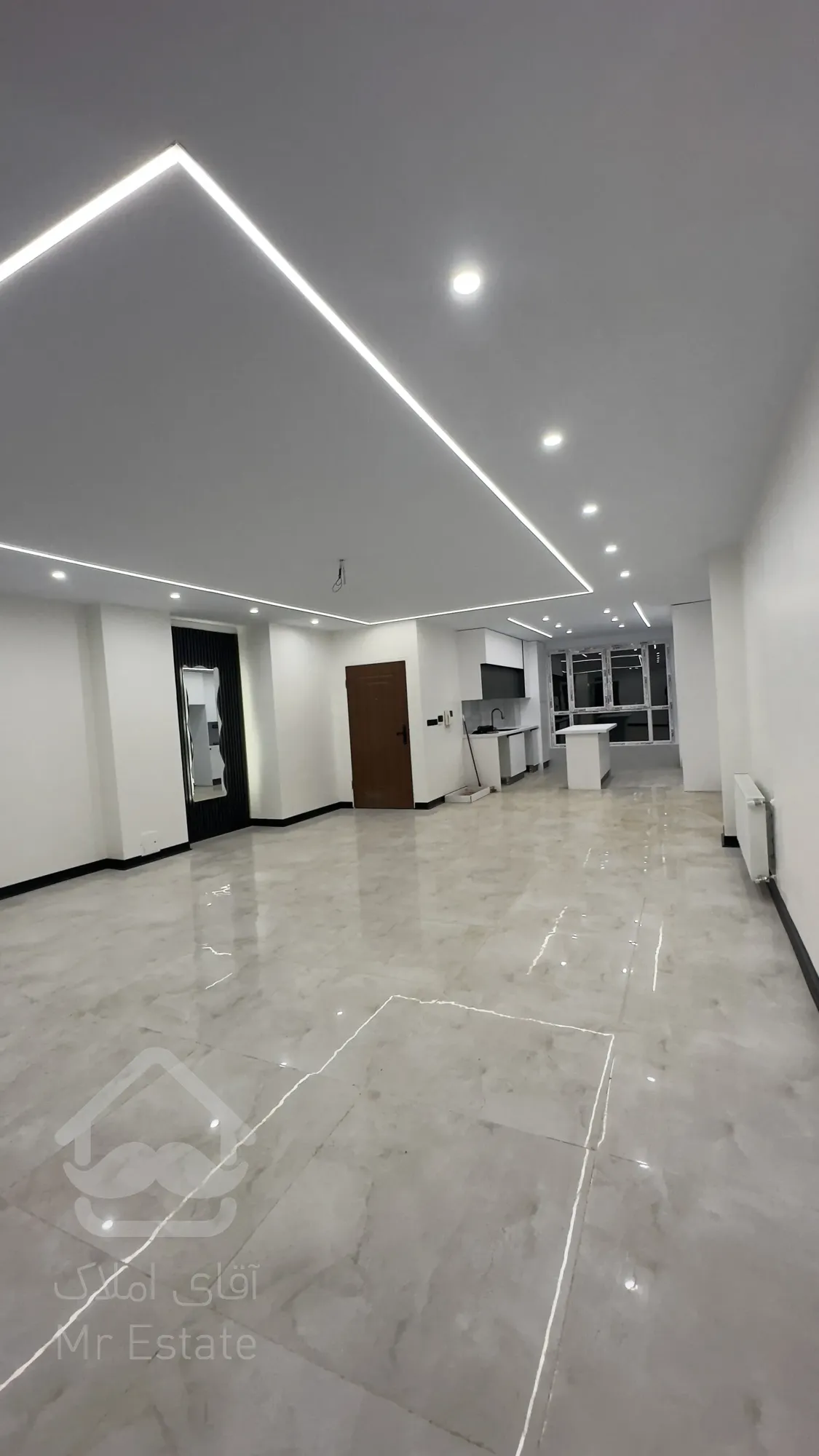 ۱۰۰مترنور مستقیم رو به افتاب سوپر لاکچری تاپ لوکیشن