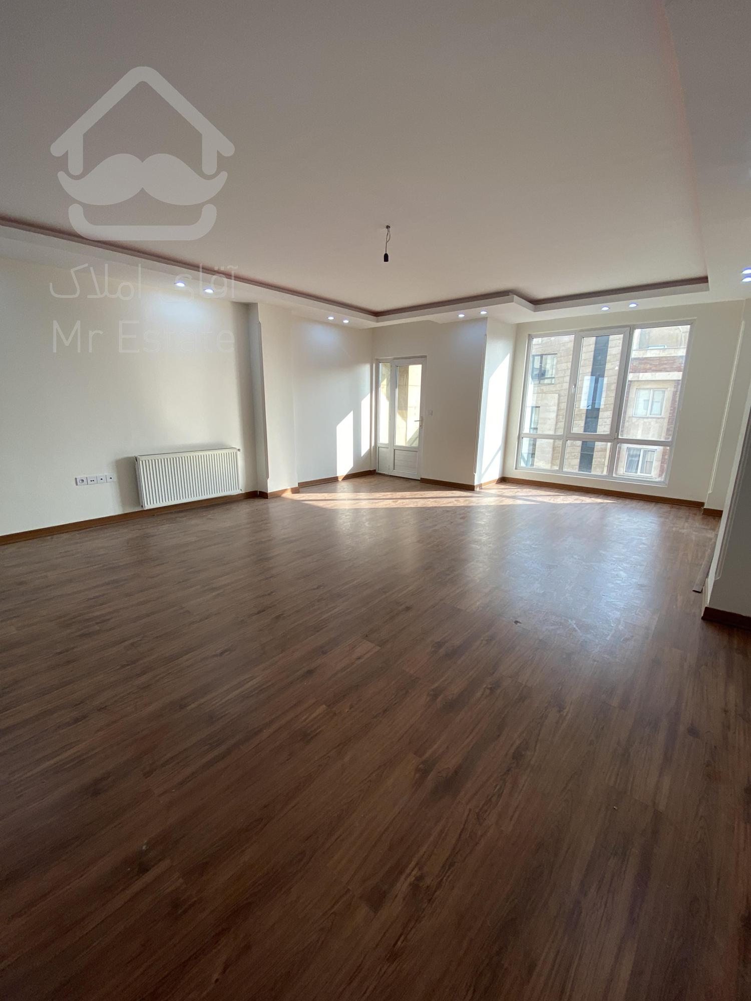 آپارتمان ۱۲۵ متری ۳خواب