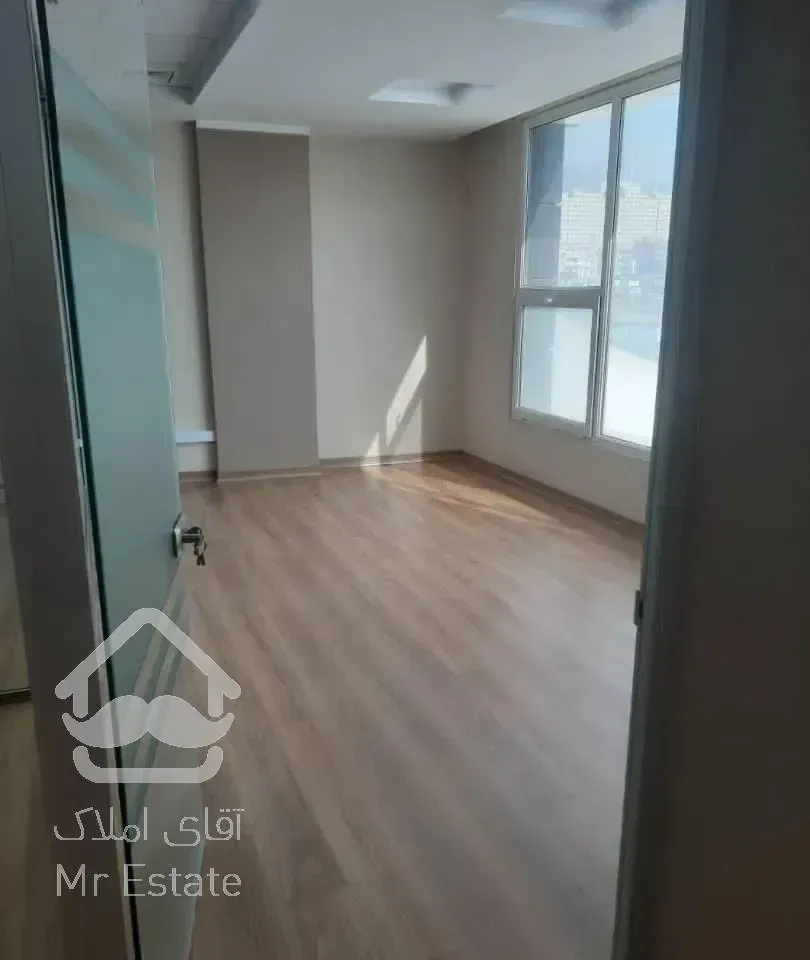 ۱۰۰متر اداری تجاری کنتراست مال دریاچه چیتگر، یاس ۳