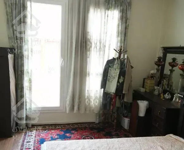 150متر 3خواب اندرزگو طبقات بالا