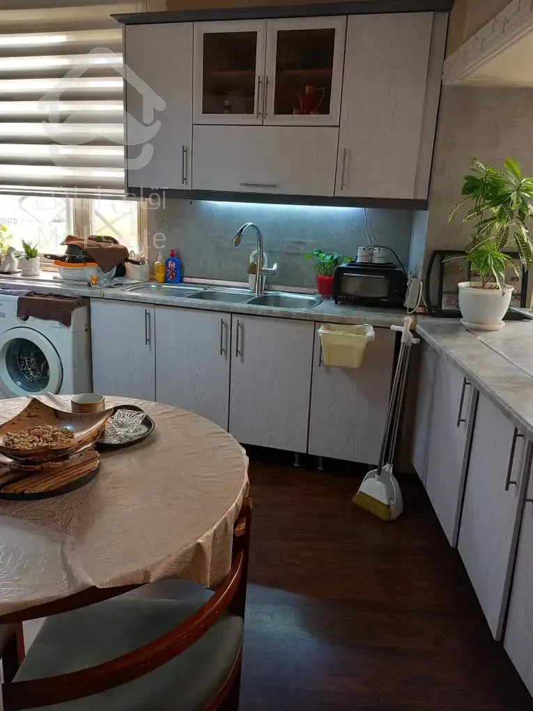 اجاره 240 متر مسکونی نیاوران