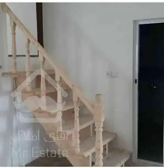 ویلایی نیم پلت