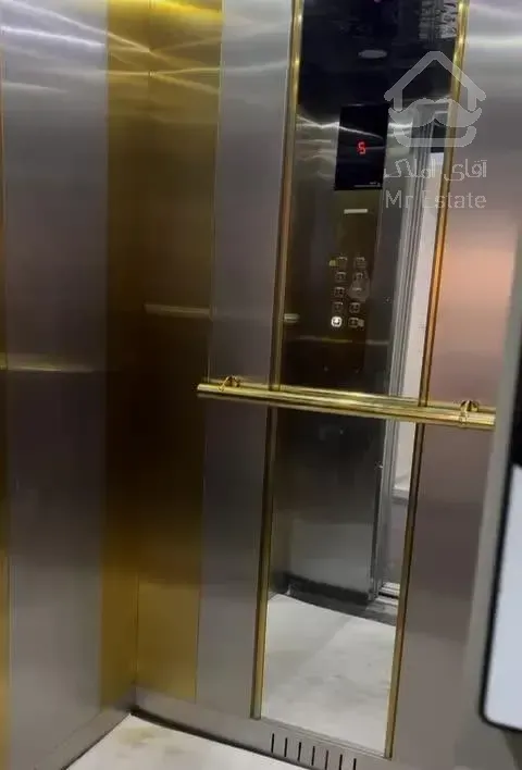 وحیدیه ۱۱۰ متر خ میرحسینی (خودم مالک هستم)