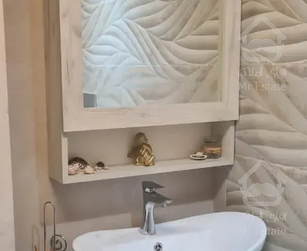 برج     ۱۰۶  متری   شهرک غرب  درختی