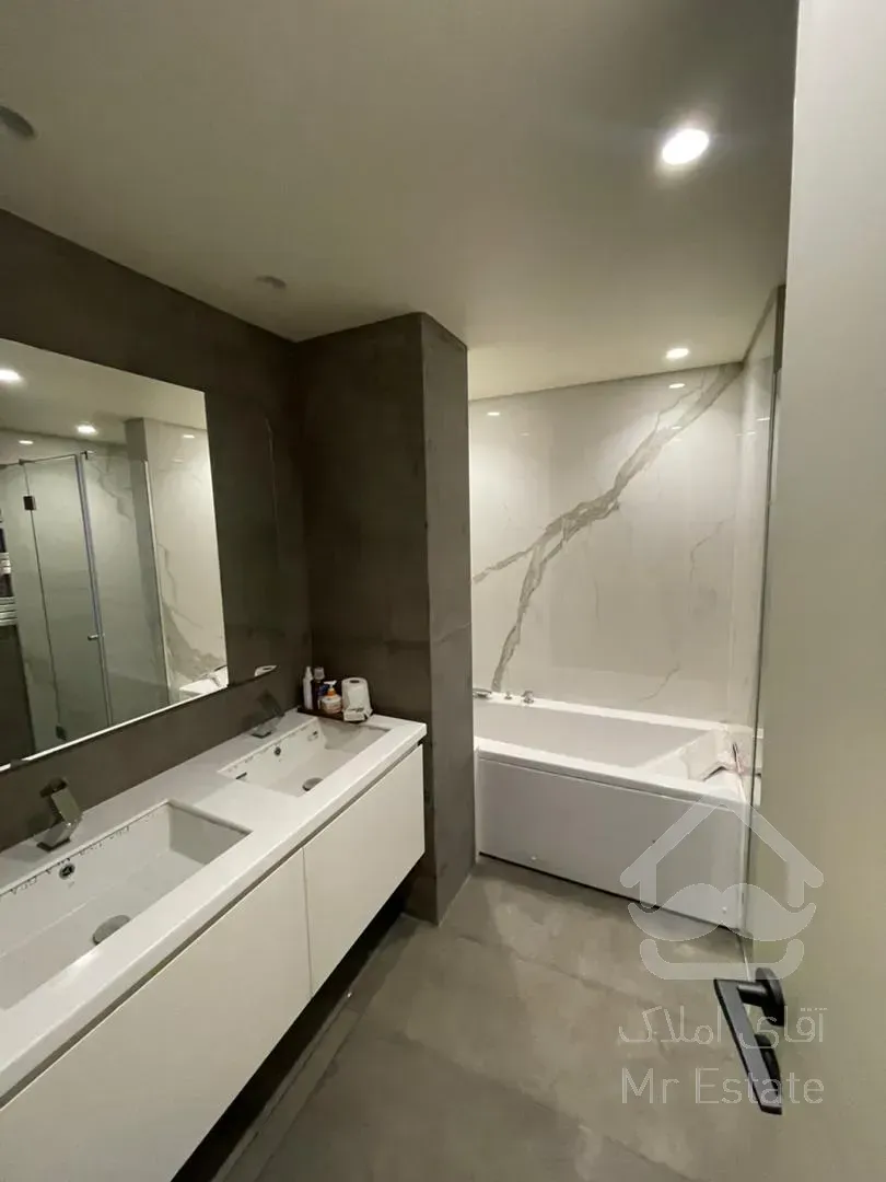 فروش اپارتمان 280 متری زعفرانیه