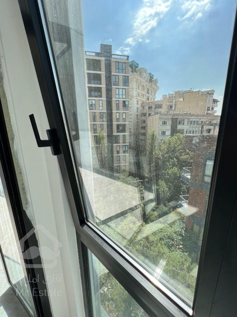 فروش آپارتمان ۱۲۸ متری در محمودیه