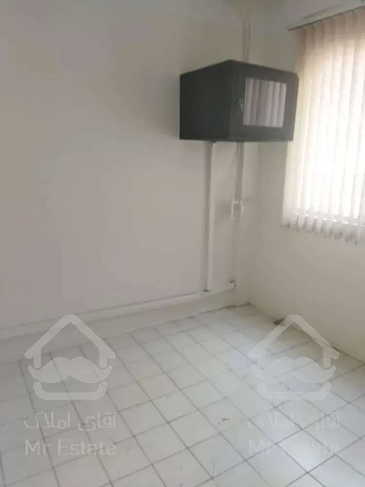 1500متر مستقلات سند اداری بر اصلی بخارست