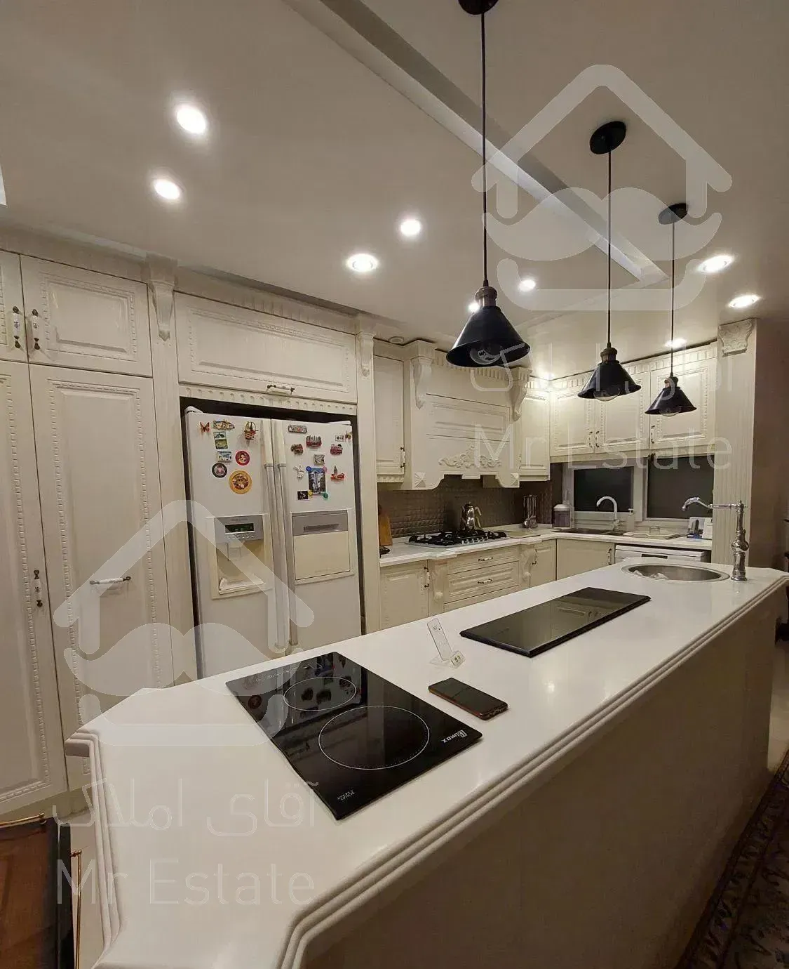 آپارتمان ۱۶۰ متر سه خواب فول بازسازی