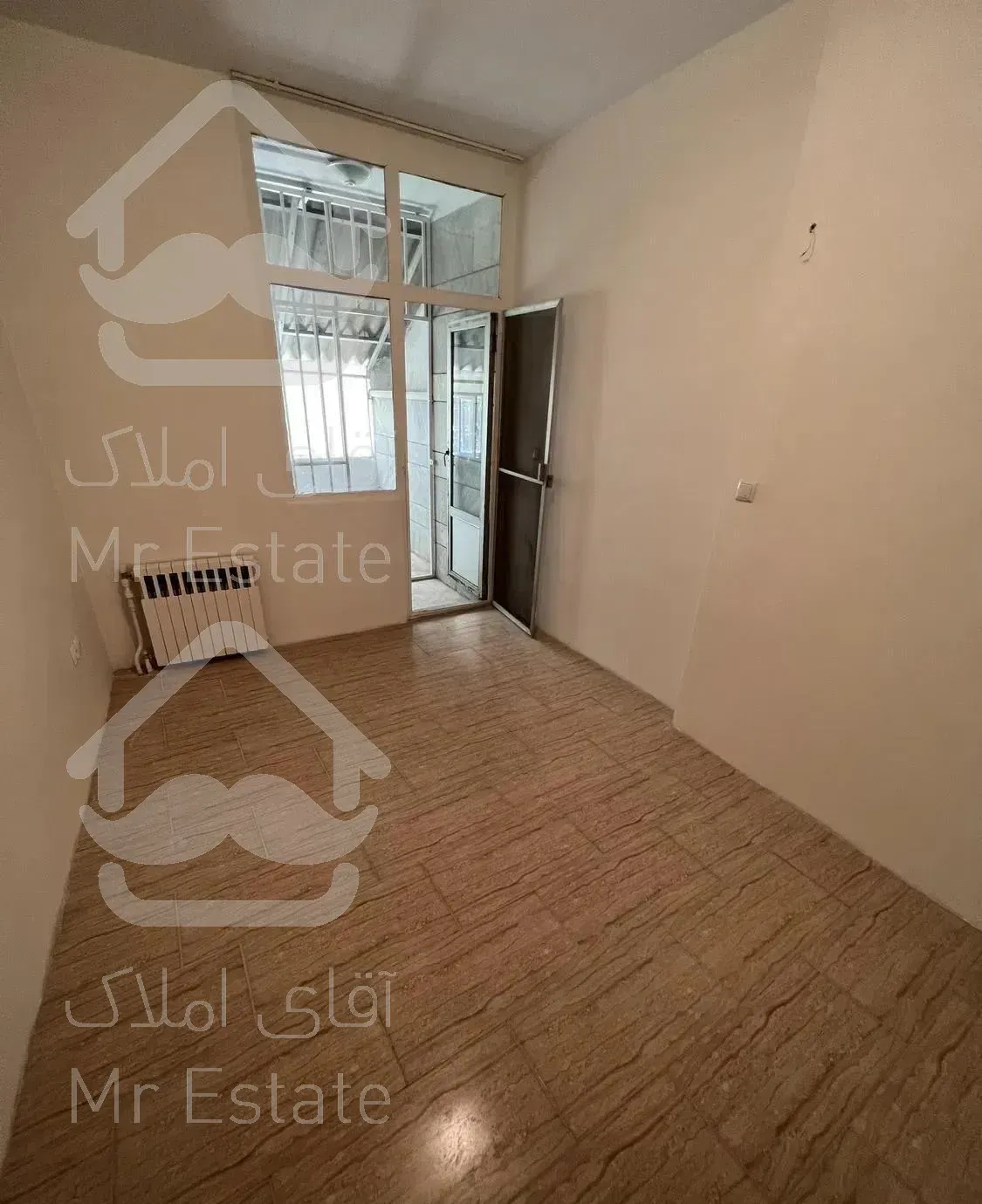 خ فرجام بلوار اردیبهشت ۸۱ متر (ویلایی)