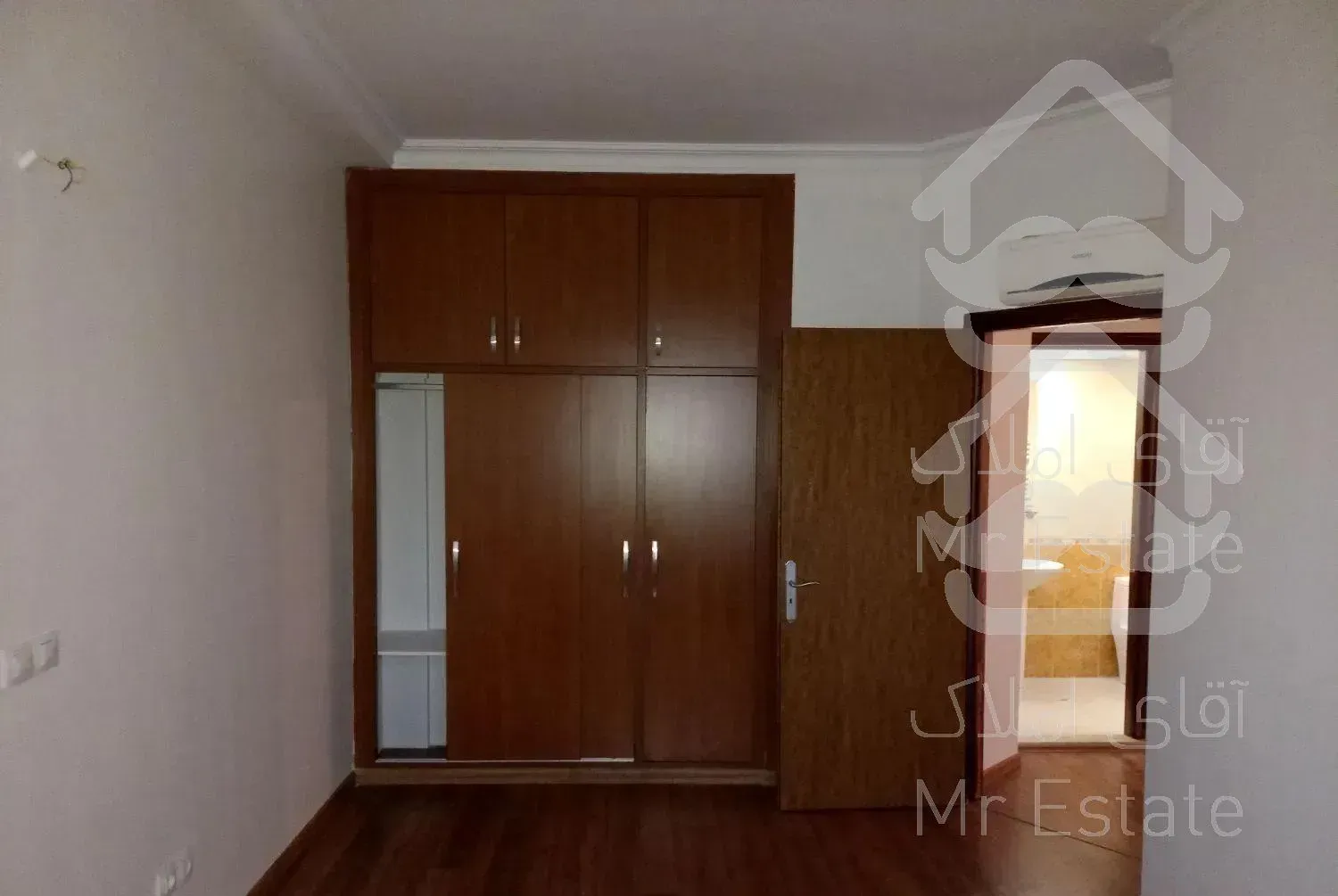 ازگل اجاره ۱۴۰ متری سه خواب فرعی دنج