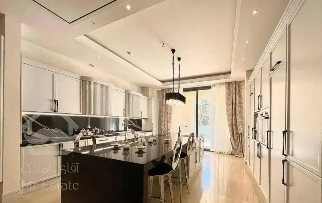 فروش واحددر برج مدرن/270متر/VIP