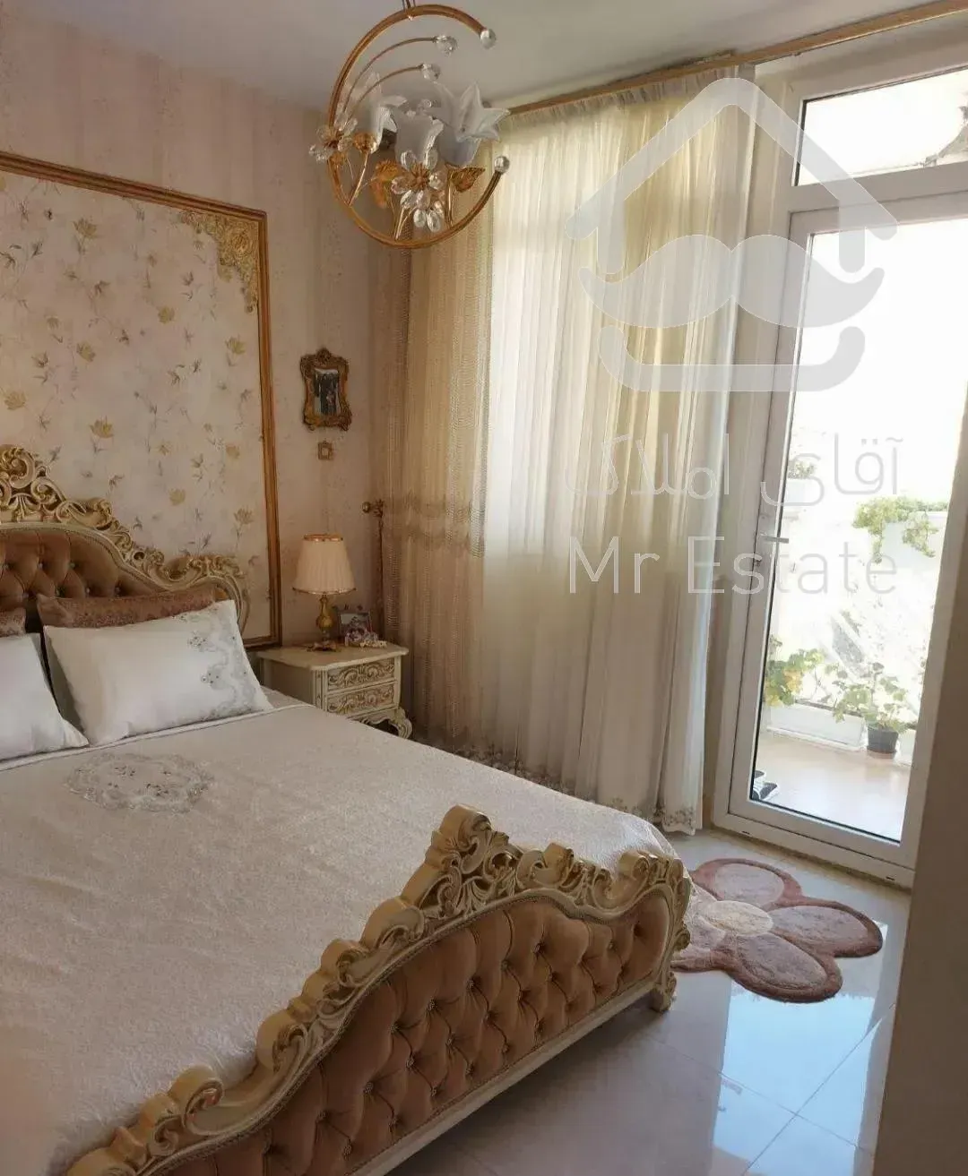 آپارتمان ۱۶۸ متری /تهران زیر پای شما/