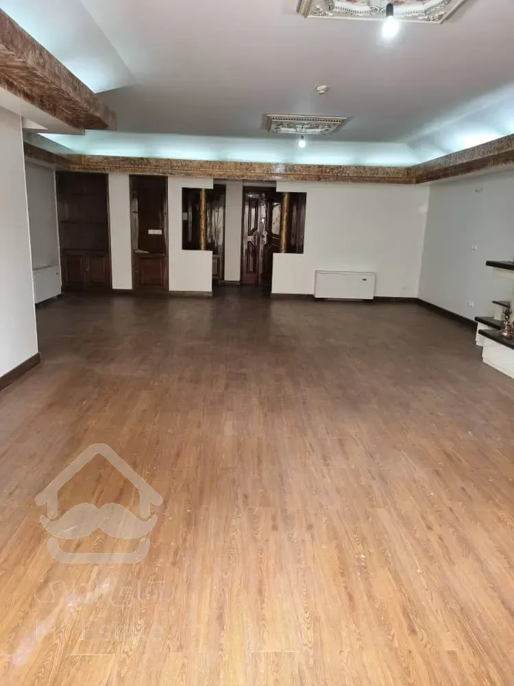 ۱۷۳ متر در مجتمع مسکونی. ۲۰ واحد با ۲ لاین اسانسور