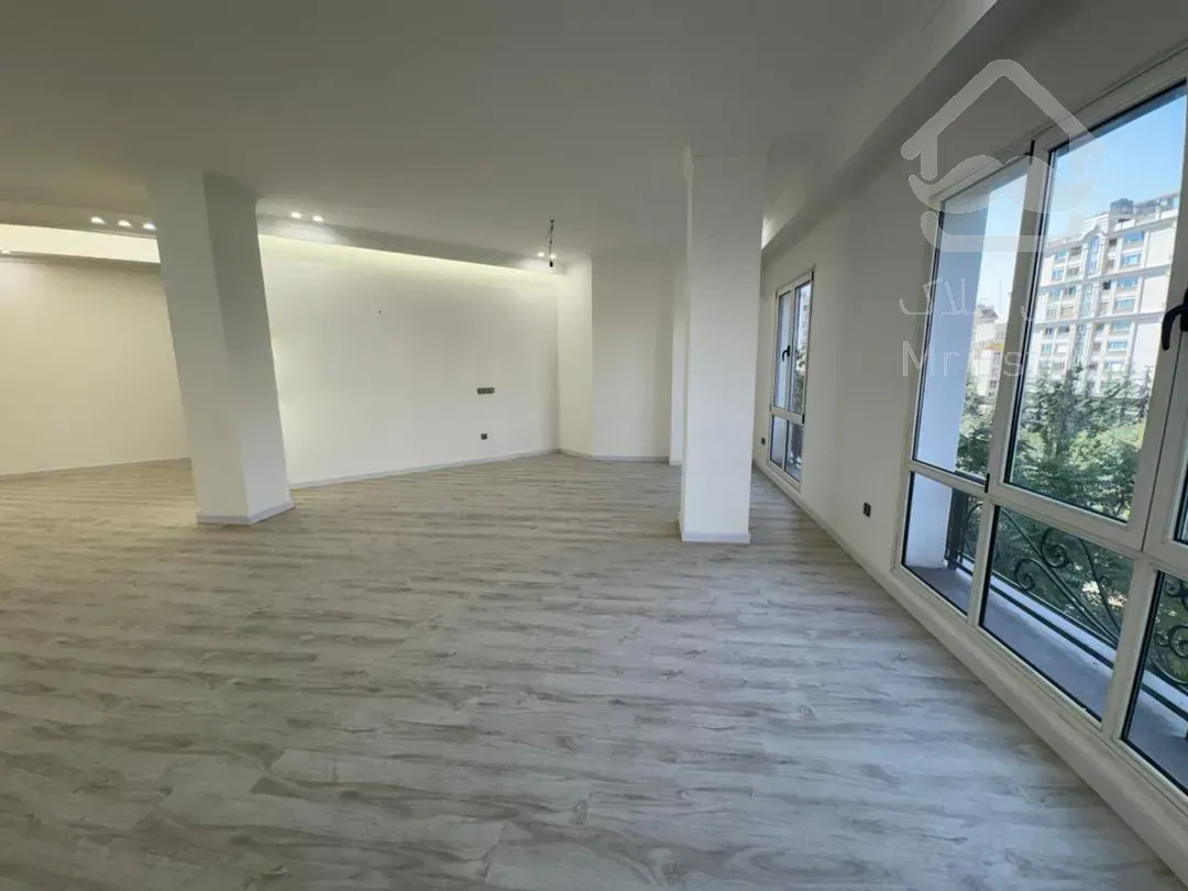 فروش اپارتمان 210 متری زعفرانیه