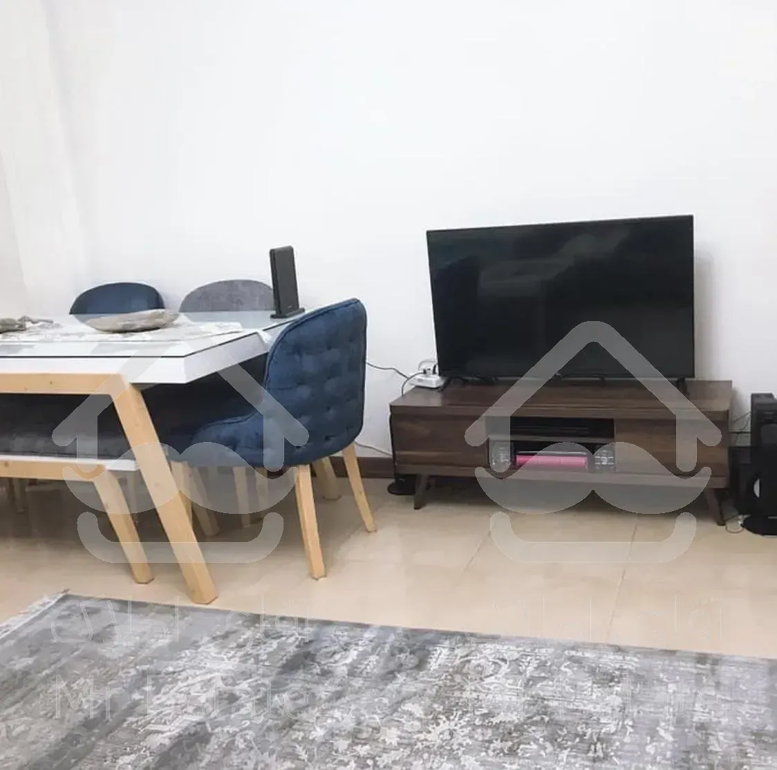 ۵۳متر / تکخواب / فول / ۱۰ساله / کوی مهران